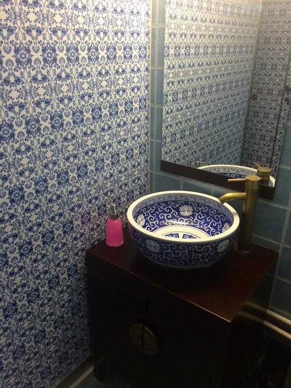 Discovery Youth Hostel Beijing Bagian luar foto