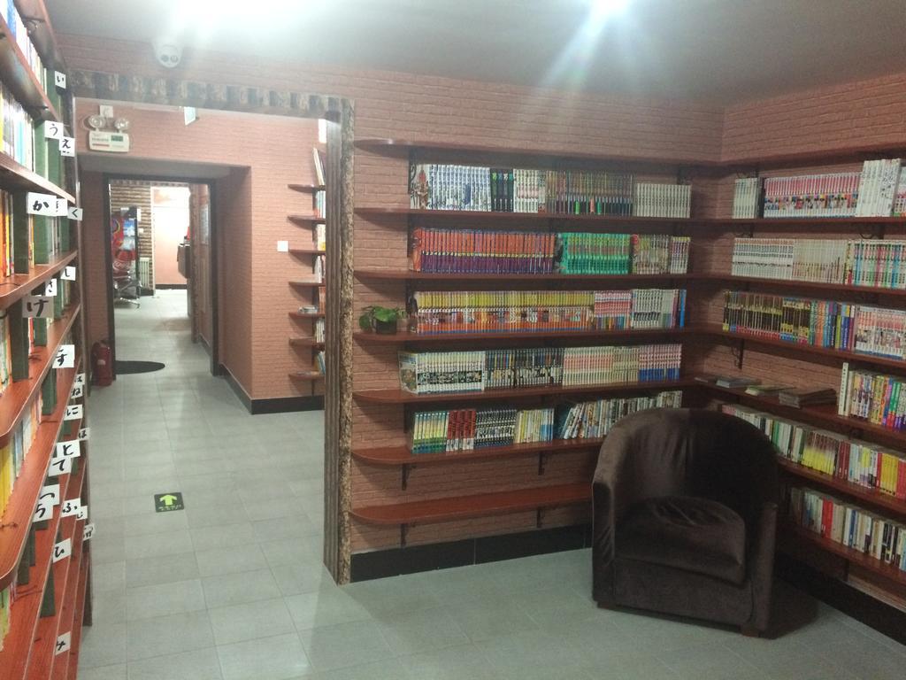 Discovery Youth Hostel Beijing Bagian luar foto